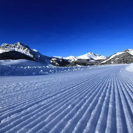 Haus Khlemele Apartman